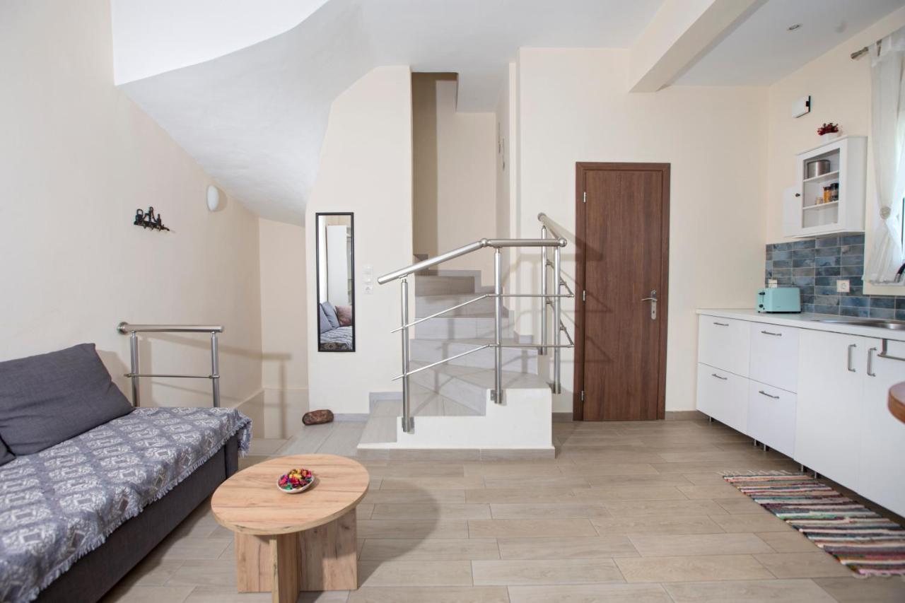 Mary's Maisonette *